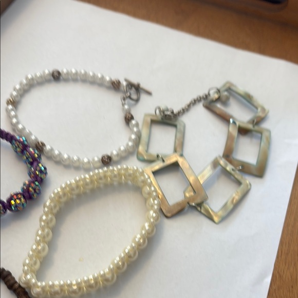 Multi-Color Bracelet Set - Picture 4 of 5